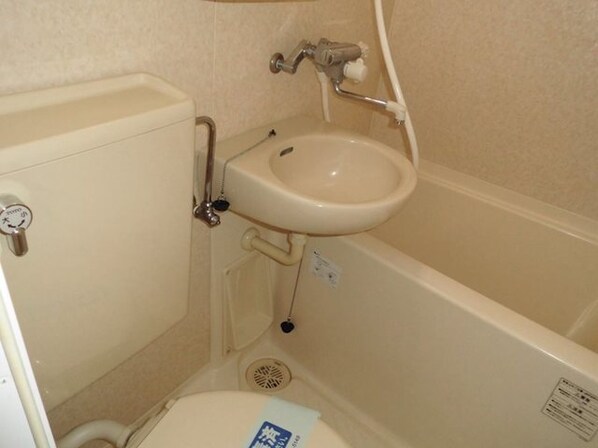 トーシンフェニックス高円寺弐番館の物件内観写真